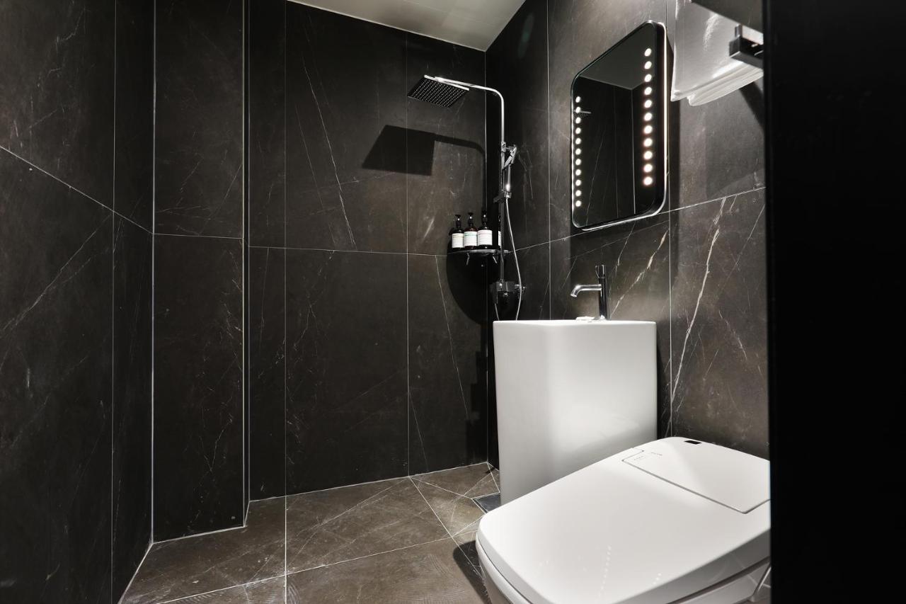 Mari Hotel Chungju Luaran gambar