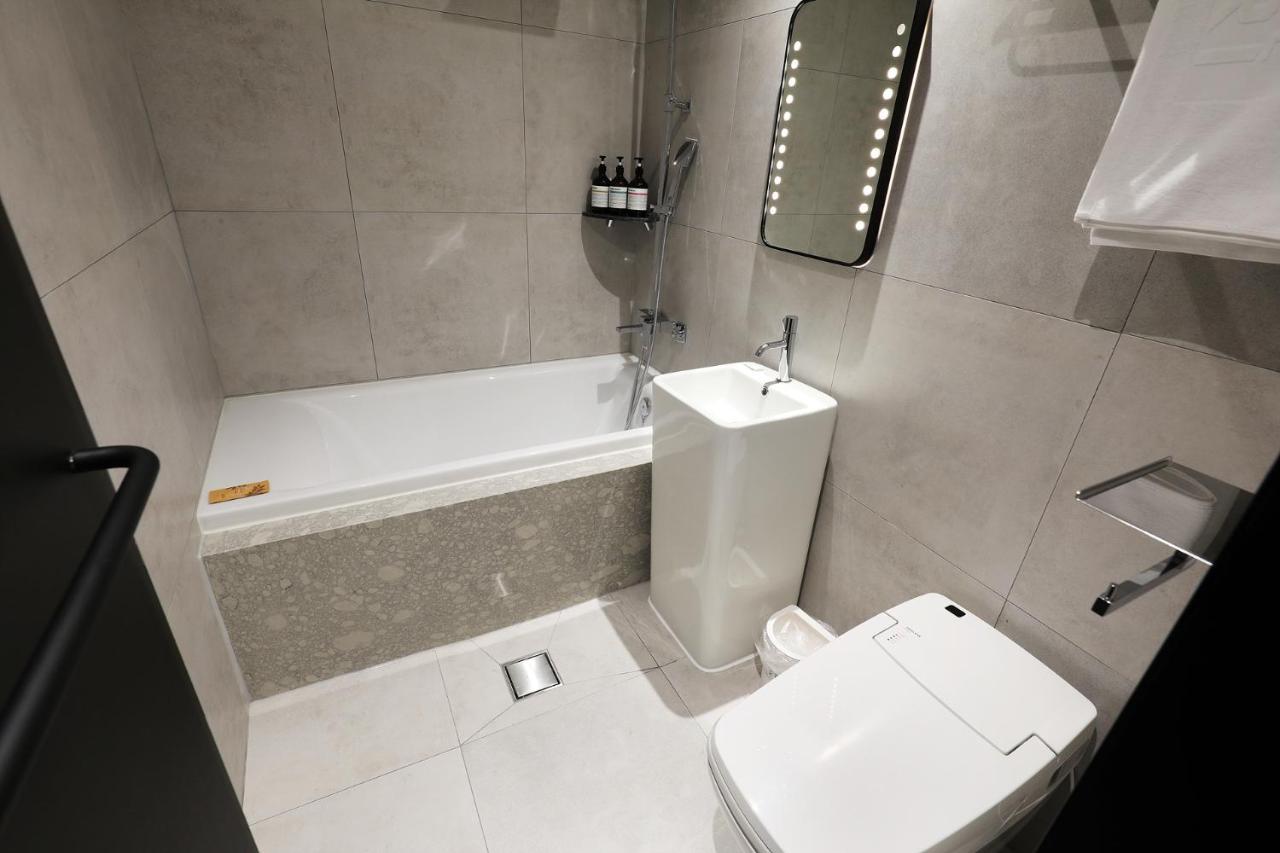 Mari Hotel Chungju Luaran gambar