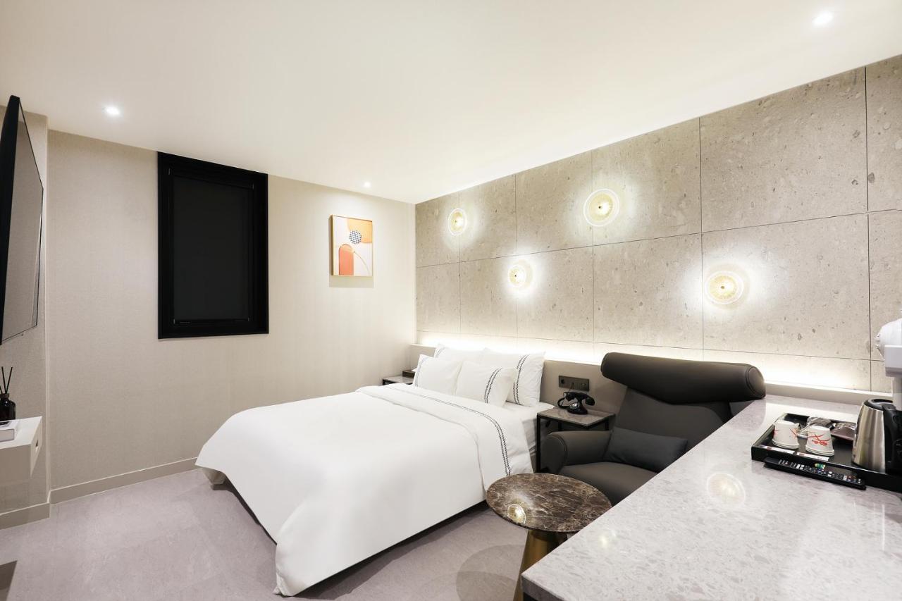 Mari Hotel Chungju Luaran gambar