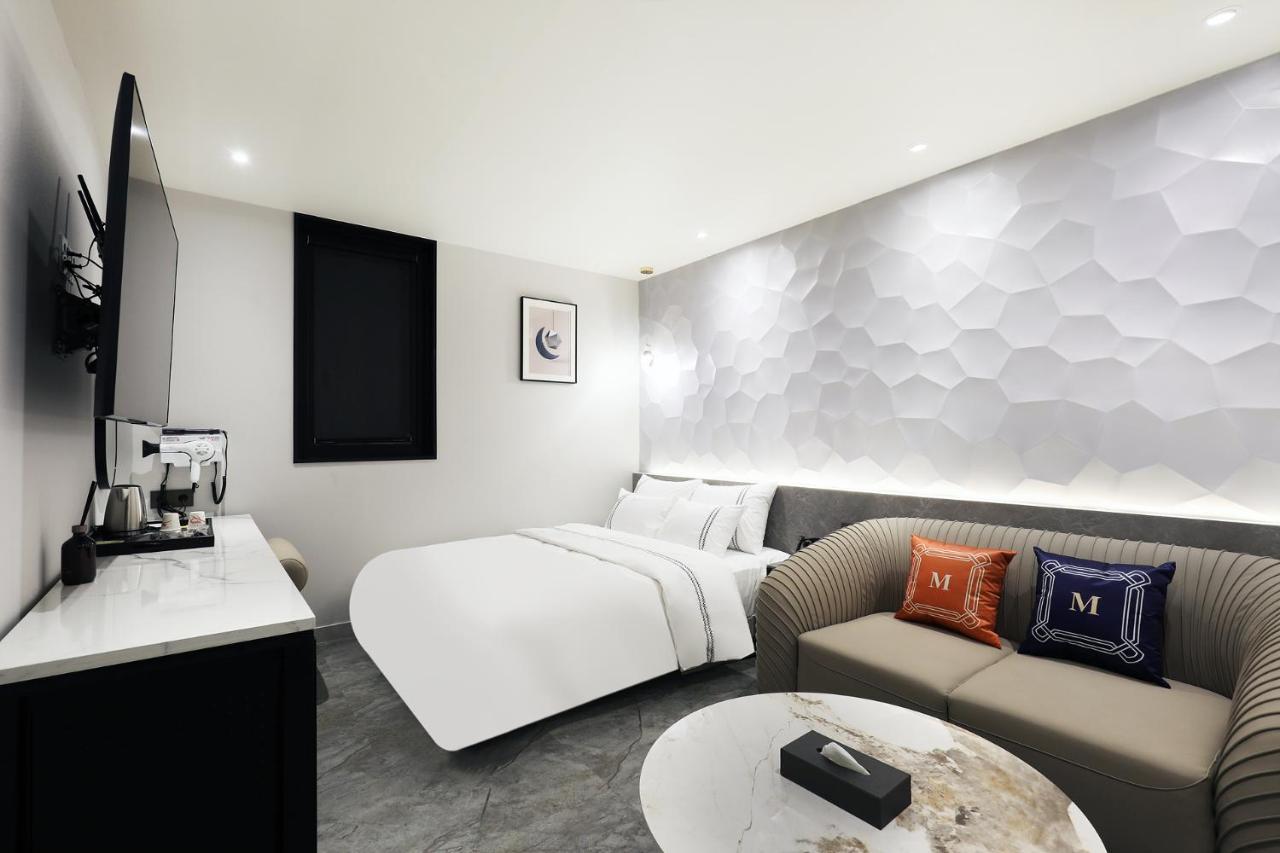 Mari Hotel Chungju Luaran gambar